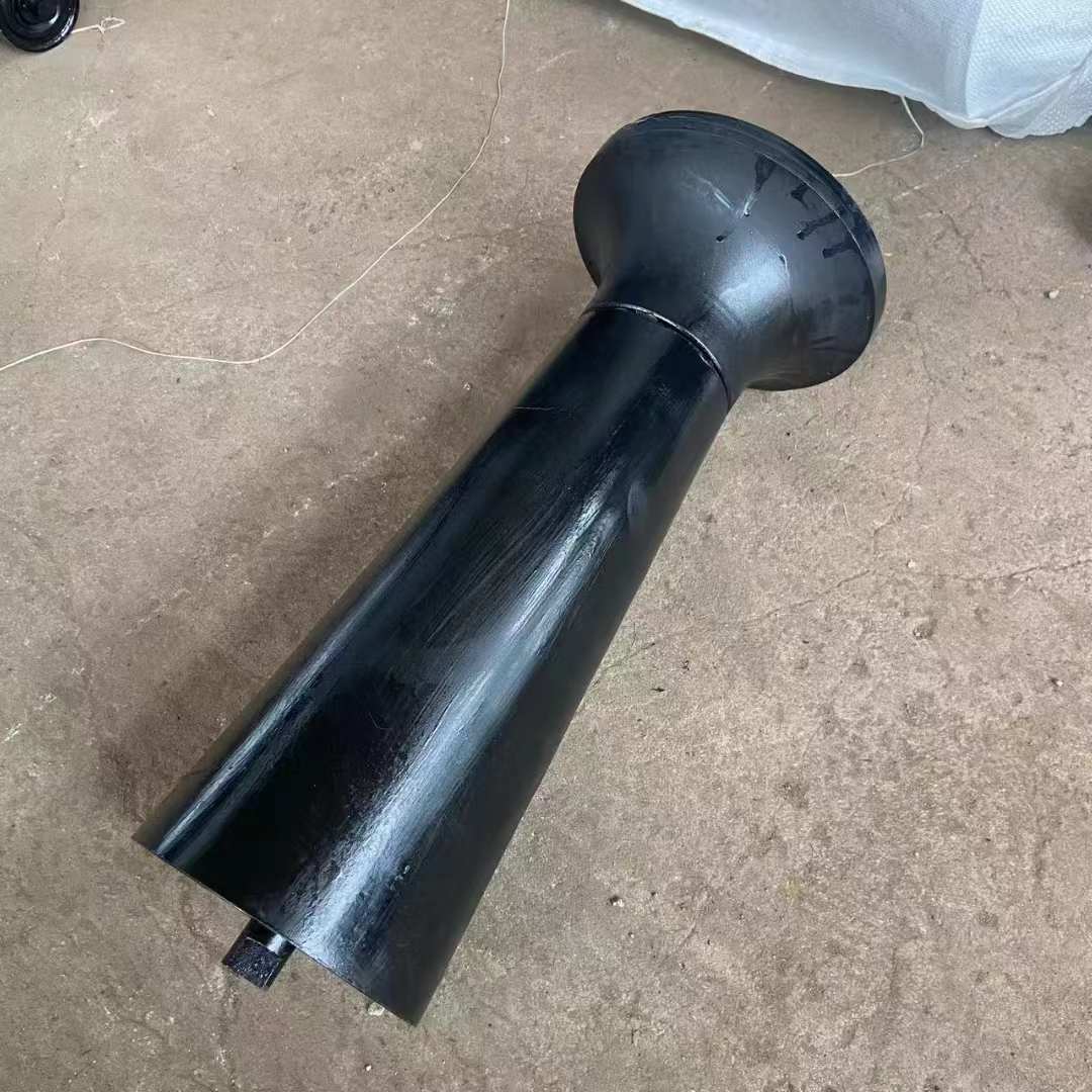 矿山输送线托辊包胶项目现场